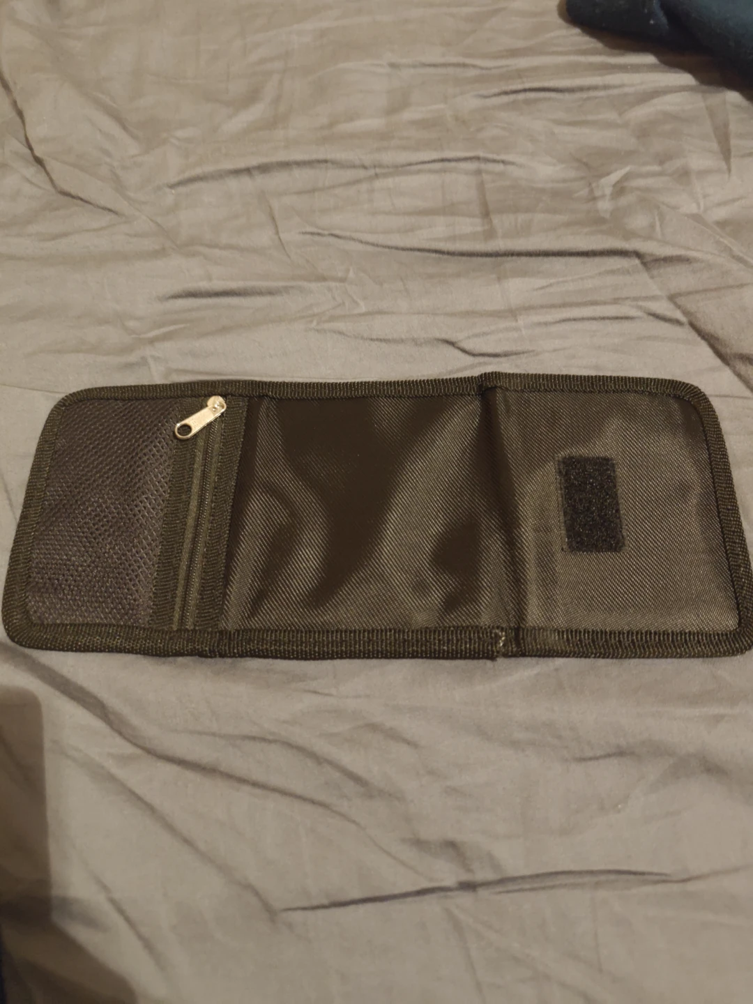 Black Tri-fold Wallet - photo 2