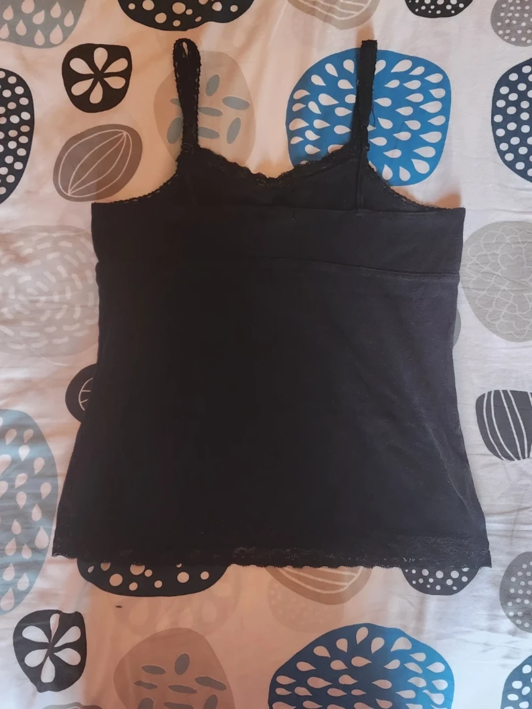 black laced camisole. - photo 3