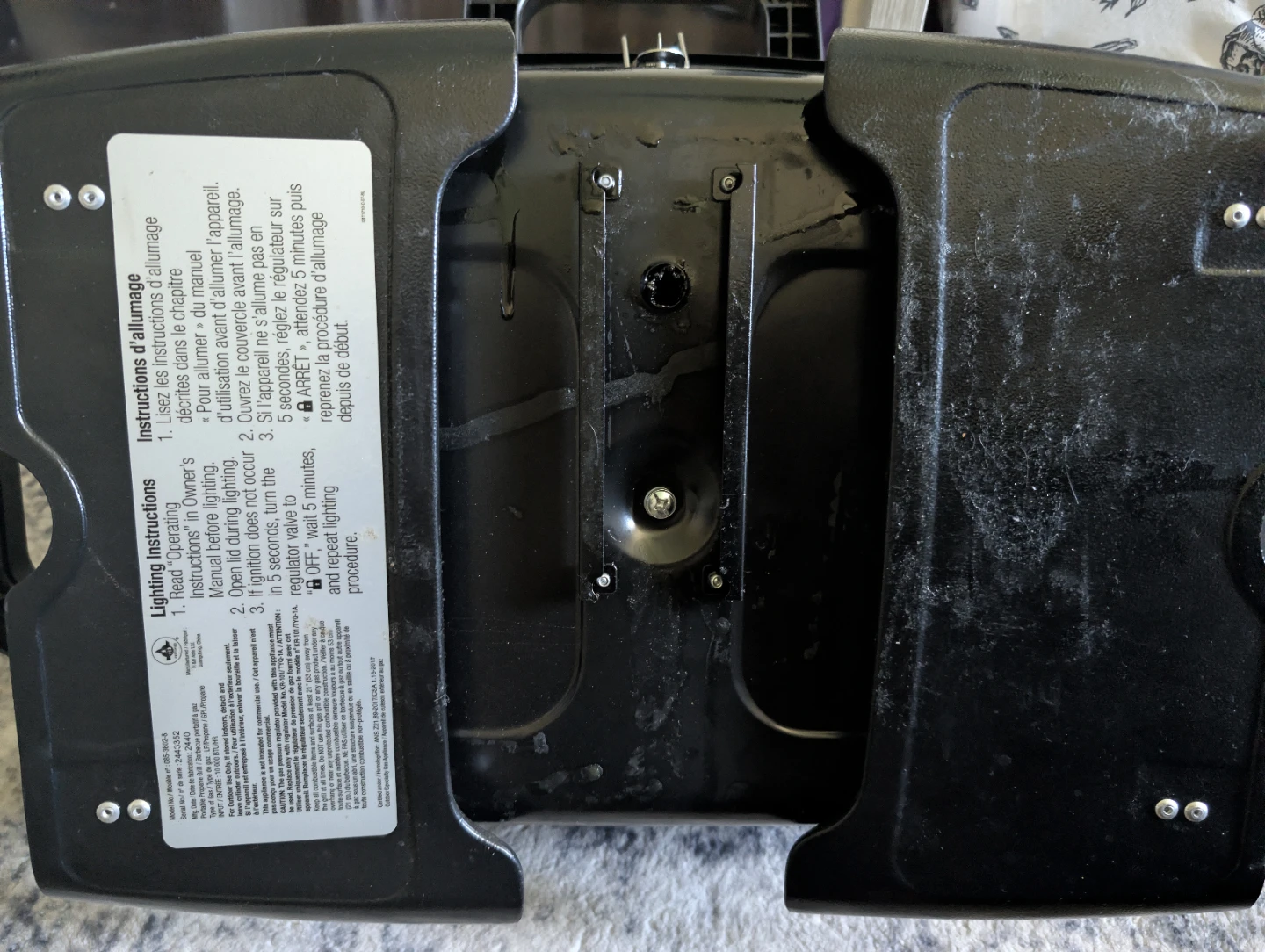 Black Portable BBQ Grill with a thermometer - photo 2