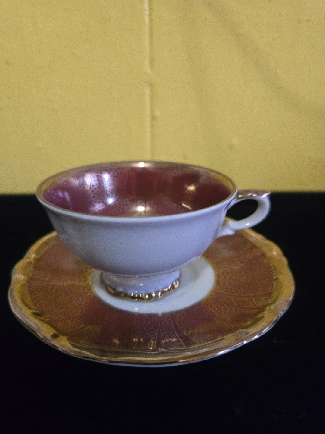Vintage Teacup and Saucer Set - photo 4