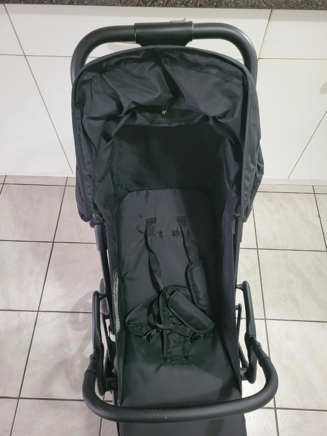Black Lightweight Stroller - photo 4