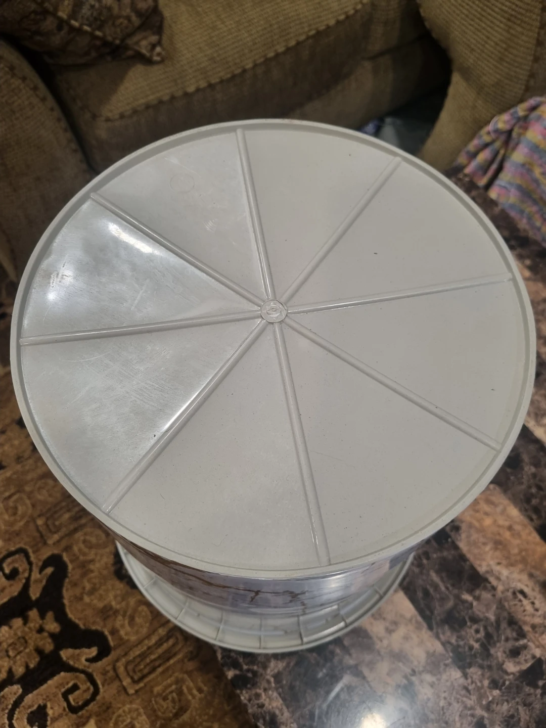 Decorative Waste Bin