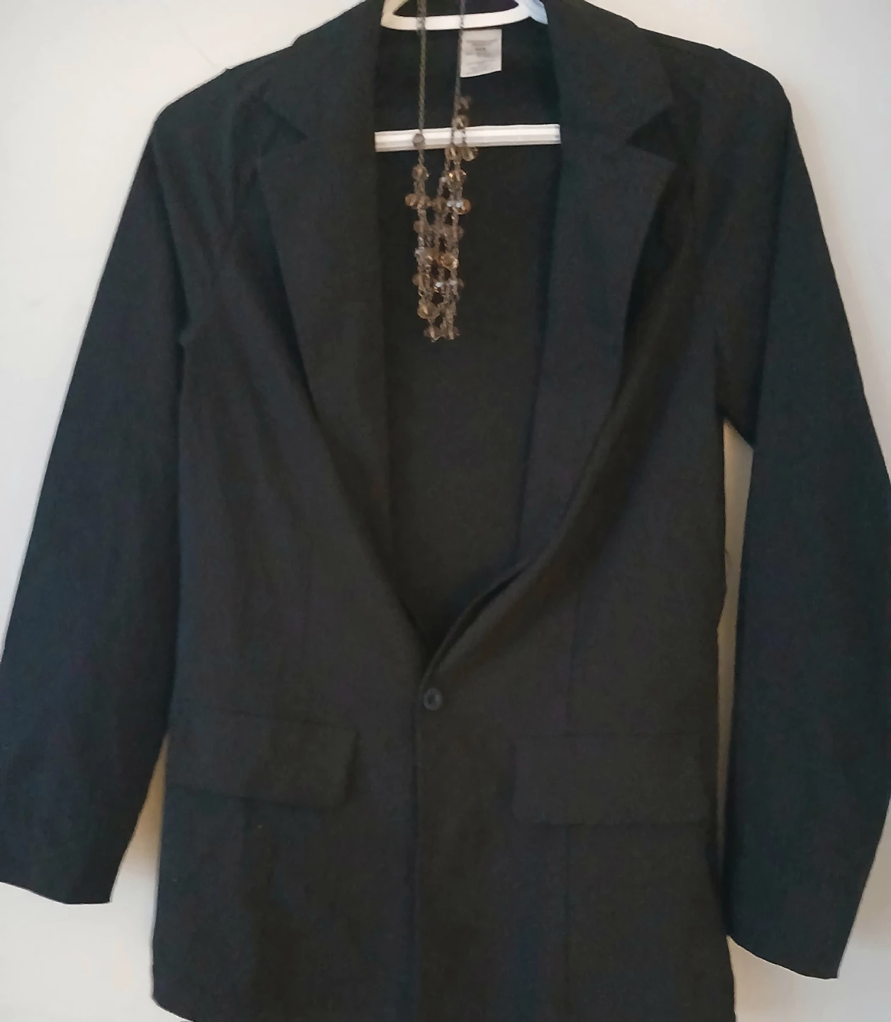 WEISSMMAN MA Black Blazer with Beaded Necklace