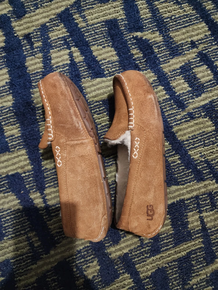 UGG Australia Brown Suede Shearling Slippers - photo 5