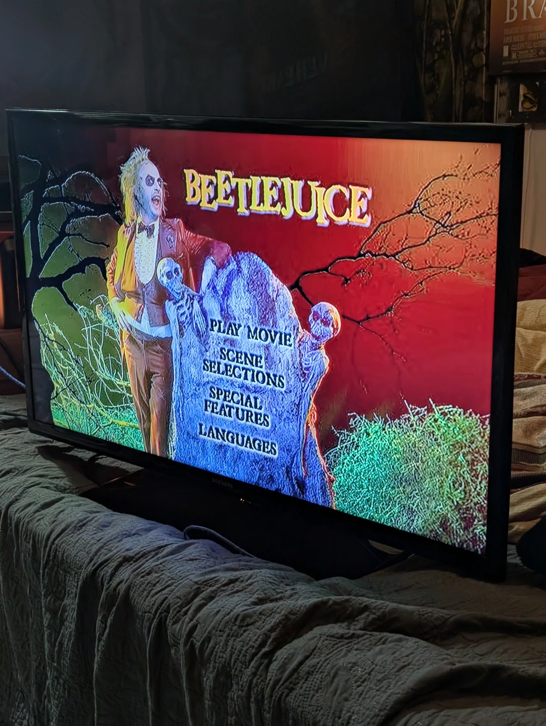 Samsung HG39NA570CF 39-inch Television
