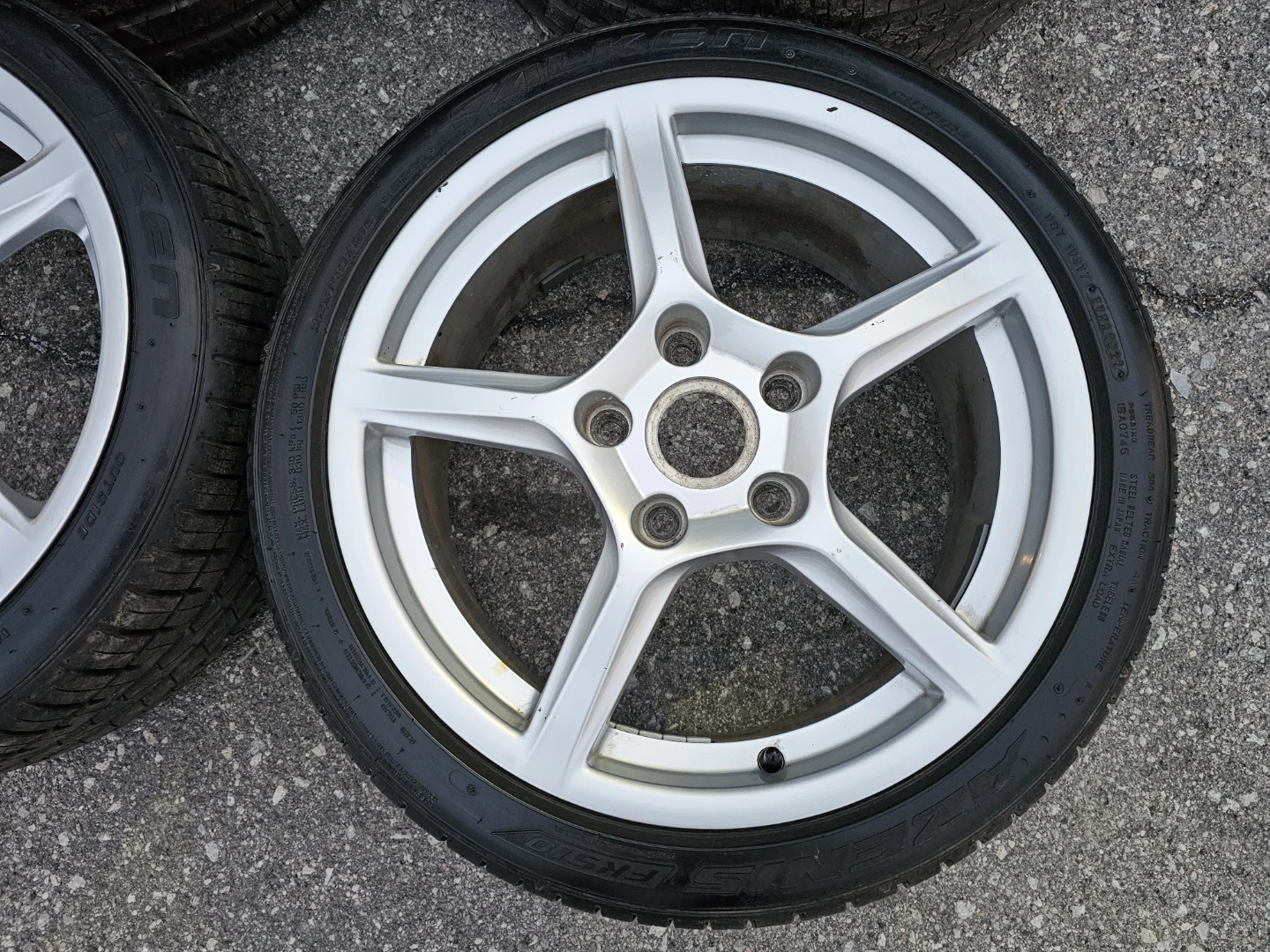 PORSCHE BOXSTER/CAYMAN O.E.M RIMS AND ALL SEASON TIRES - photo 2