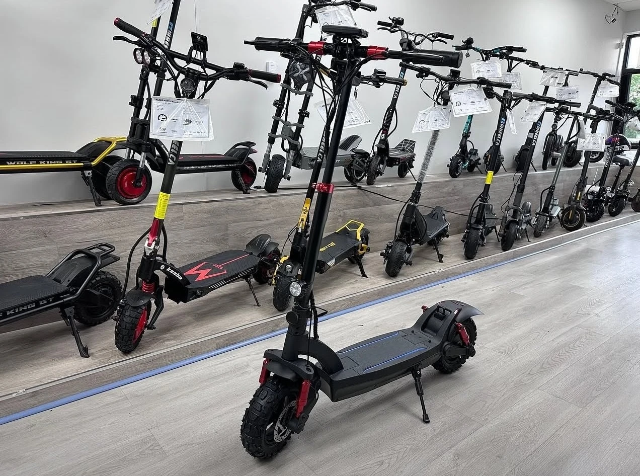 Extensively Modified Unique Electric Scooter 11",1000W,20kg,seat - photo 2