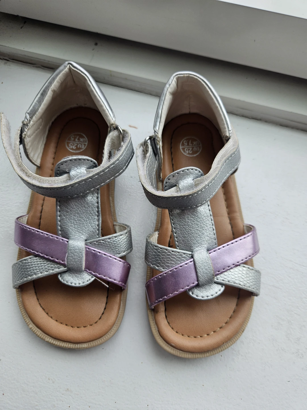 Toddler sneakers and sandals - photo 4