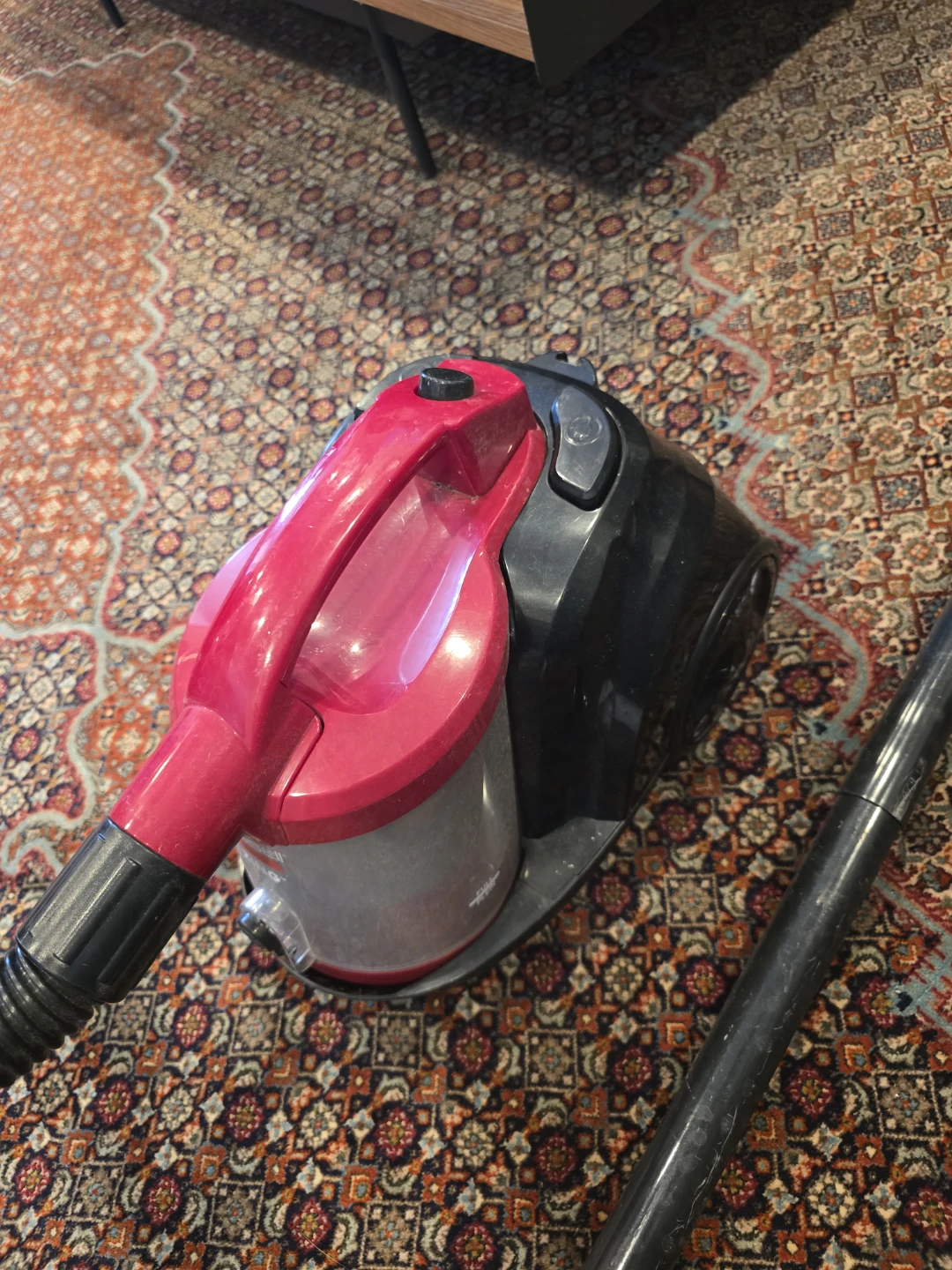 Bissell Zing Bagless Canister Vacuum - photo 2