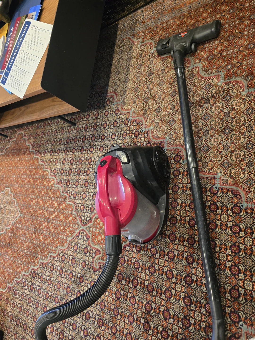 Bissell Zing Bagless Canister Vacuum - photo 3
