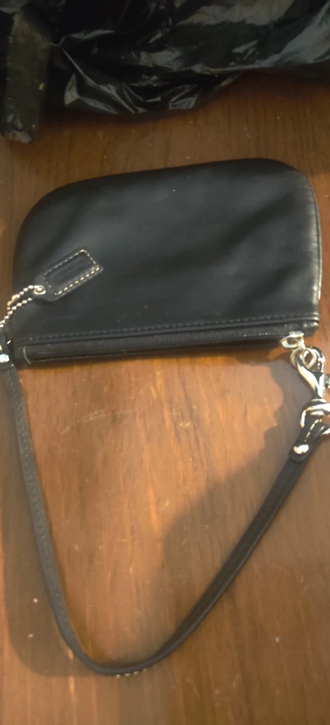 Coach Black Leather Wristlet Pouch - photo 4