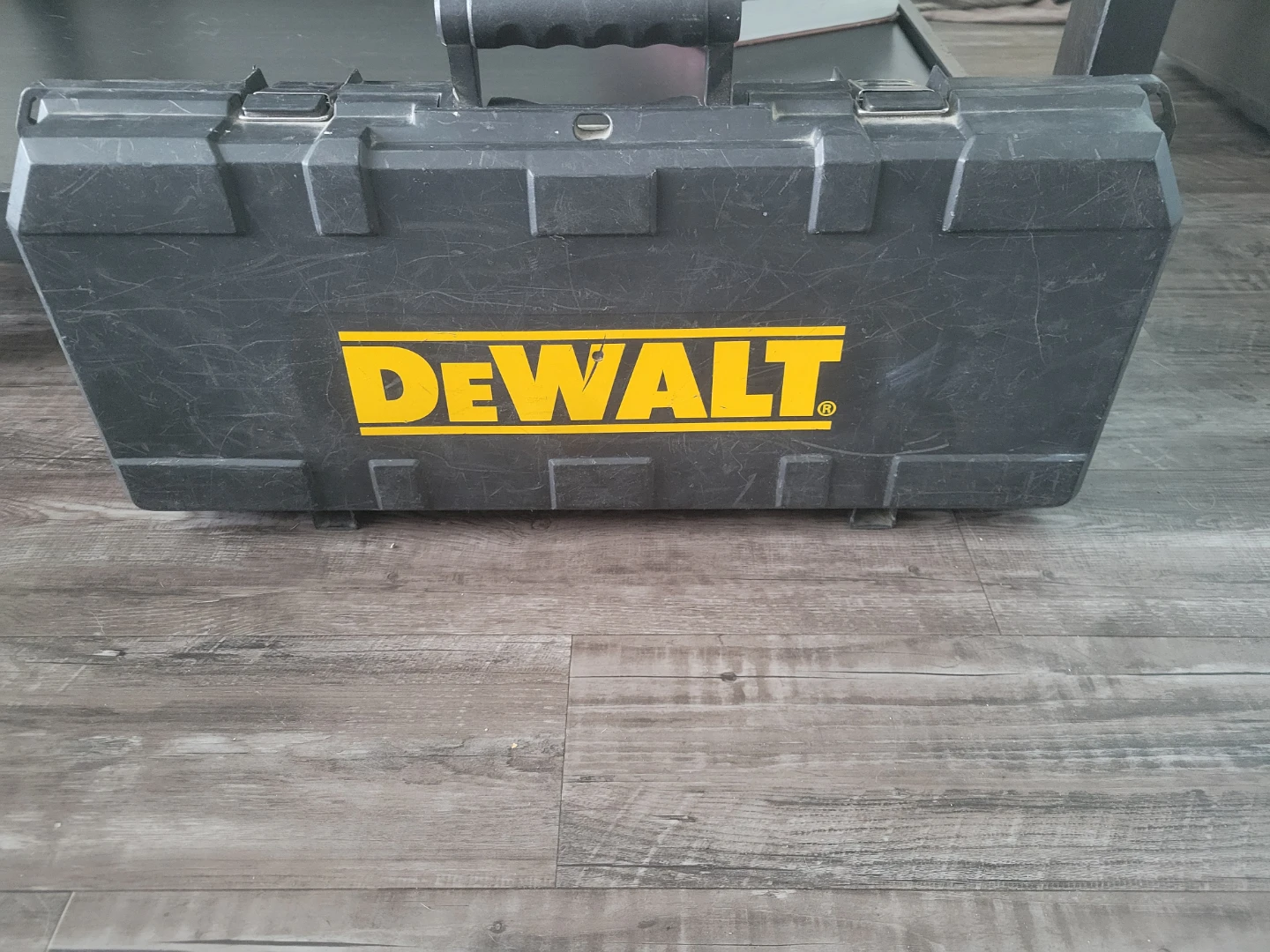 DEWALT Reciprocating Saw
