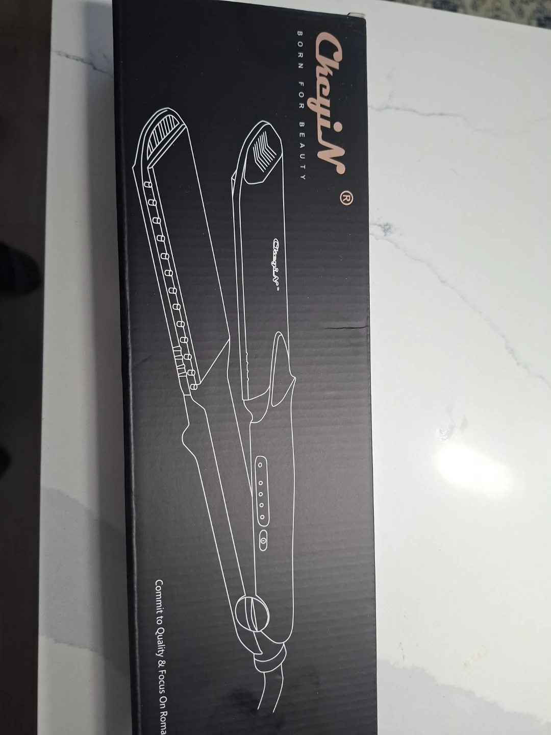 CheyiN Hair Straightener - photo 2