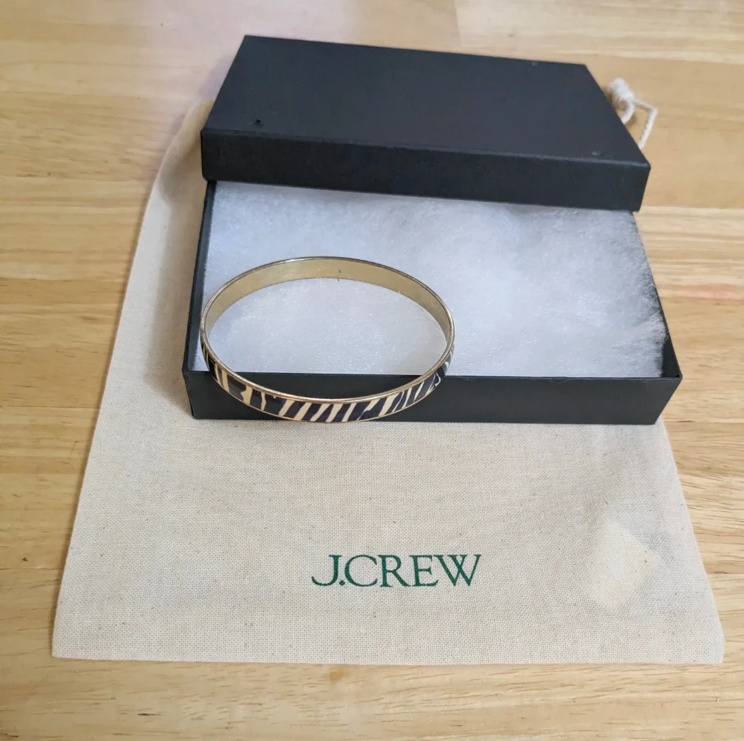 J. Crew Gold Tone Enamel leopard Bangle Bracelet & Bag - photo 2