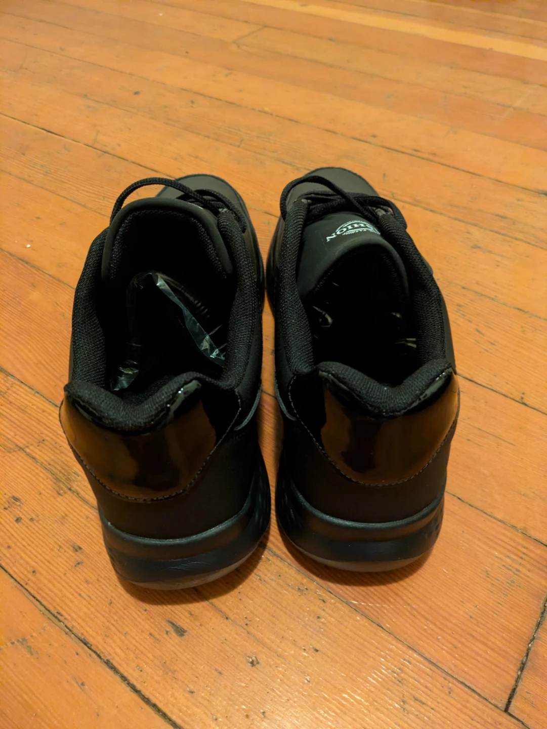 New Mens Waterproof Sneakers - photo 3