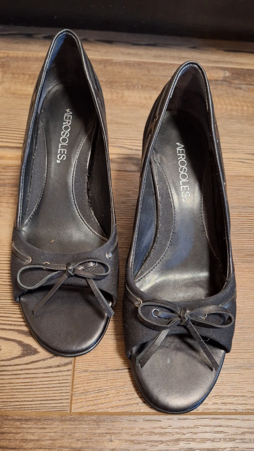 Aerosoles Black Peep-Toe Bow Heels - photo 2