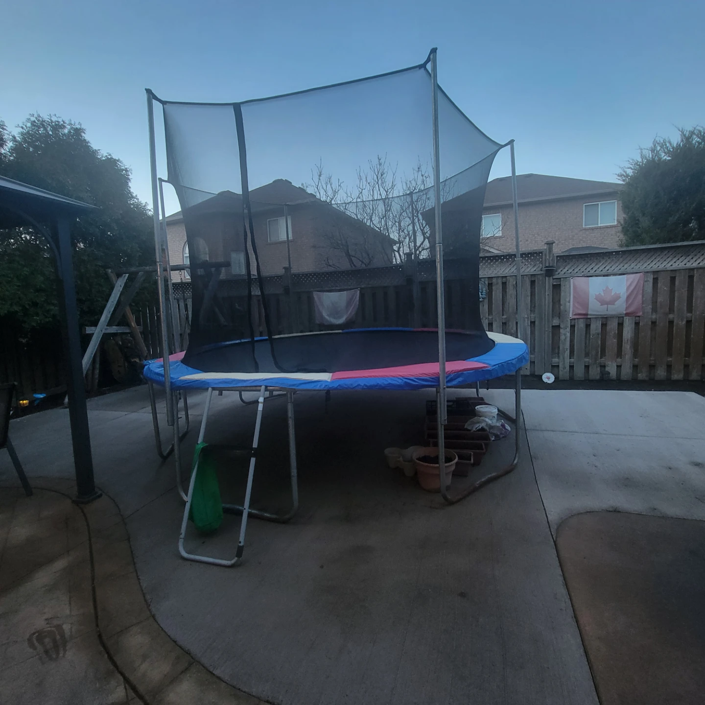 Trampoline with Safety Net and Ladder