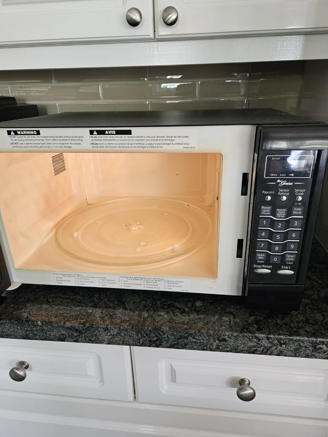 Panasonic Inverter Microwave Oven - photo 2