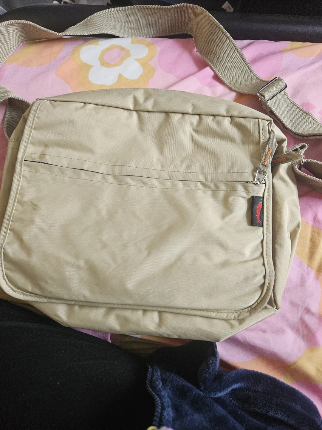 Beautiful side bag