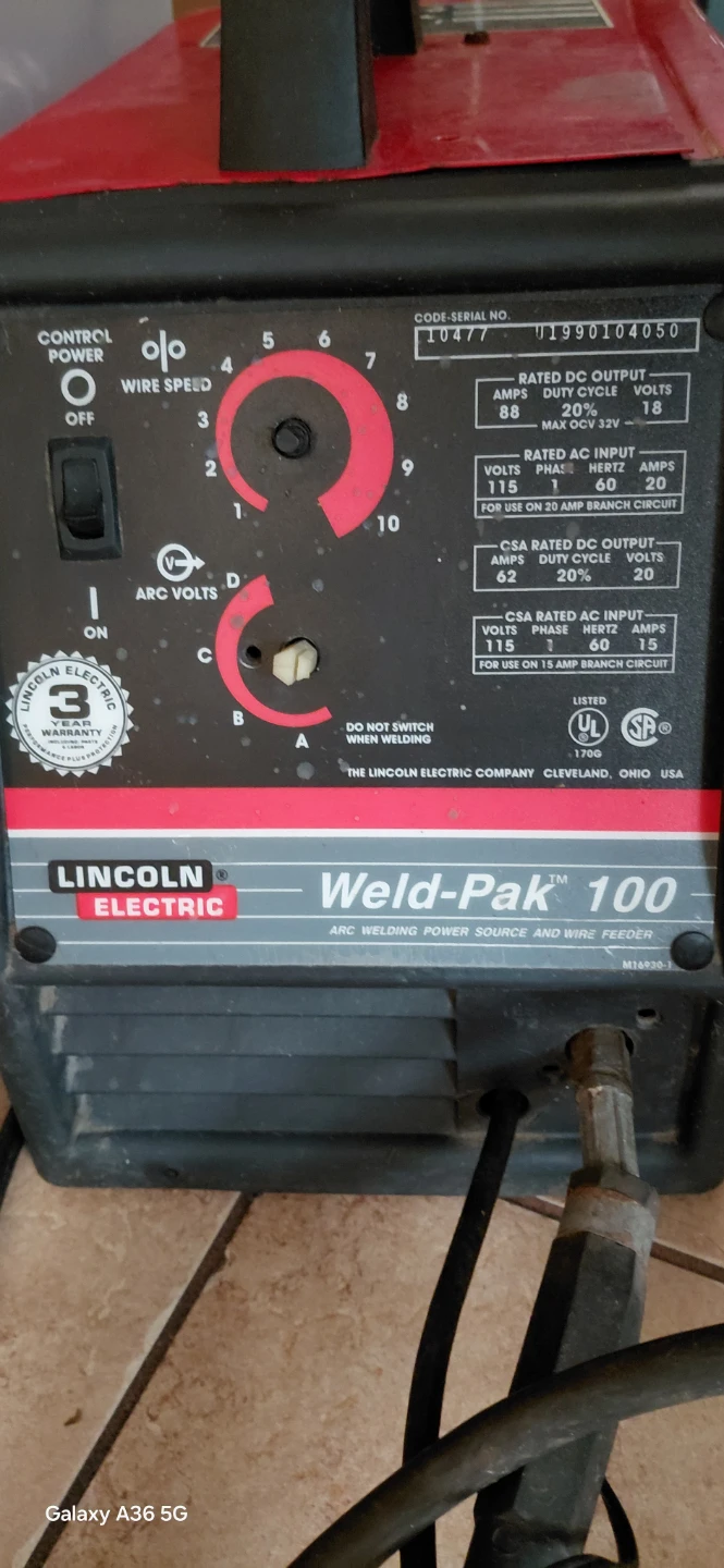 Lincoln Electric Weld-Pak 100 Wire Welding Power Source and Wire