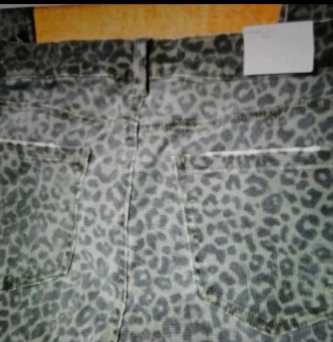 NEW!  Indigo Rein Animal Print Stretch Jean's🌱 - photo 3