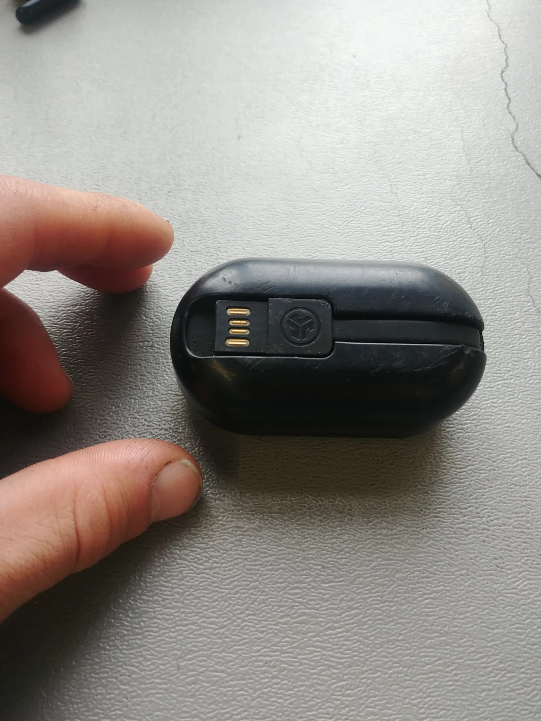 JLab Earbuds *Charging Case Only* - photo 3