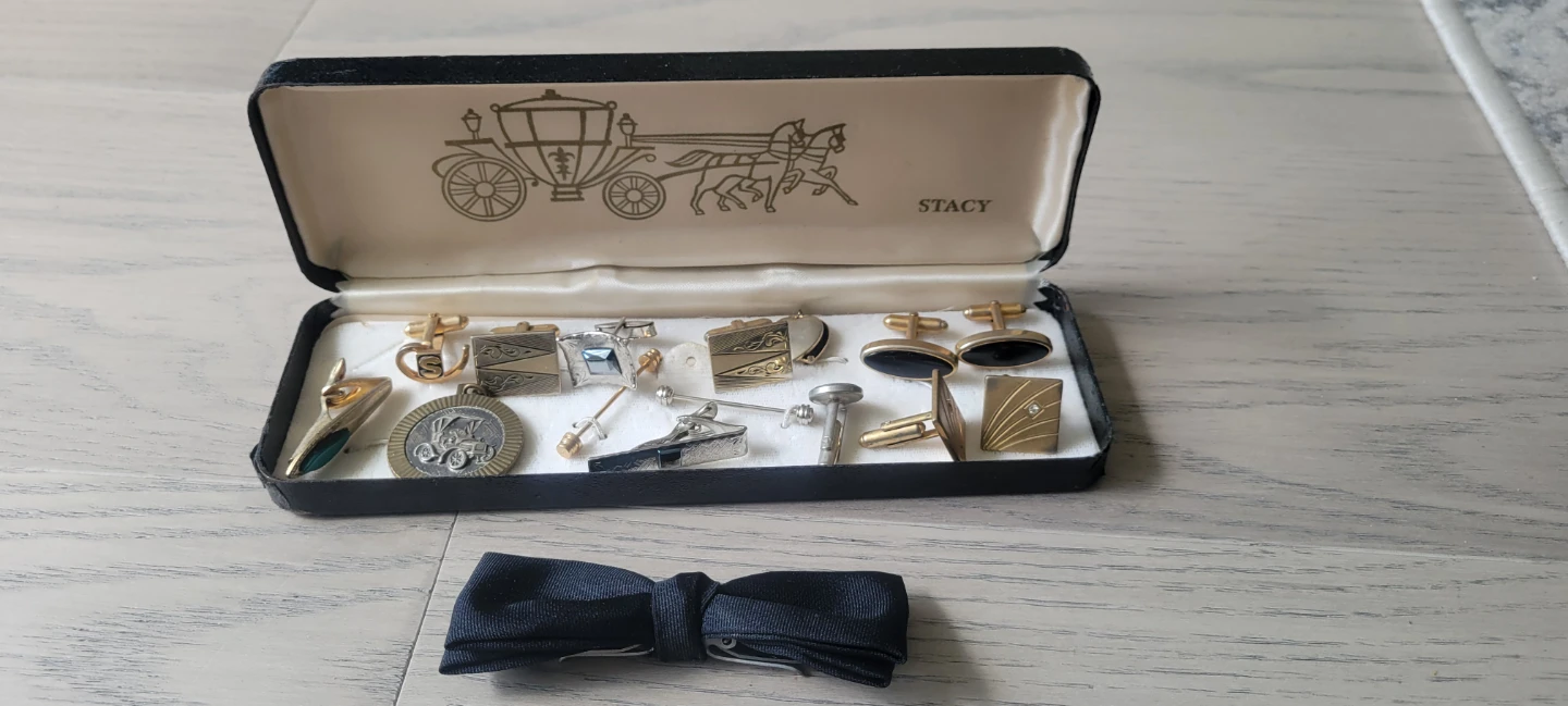 Stacy Men's Cufflinks and Tie Clip Set - photo 2