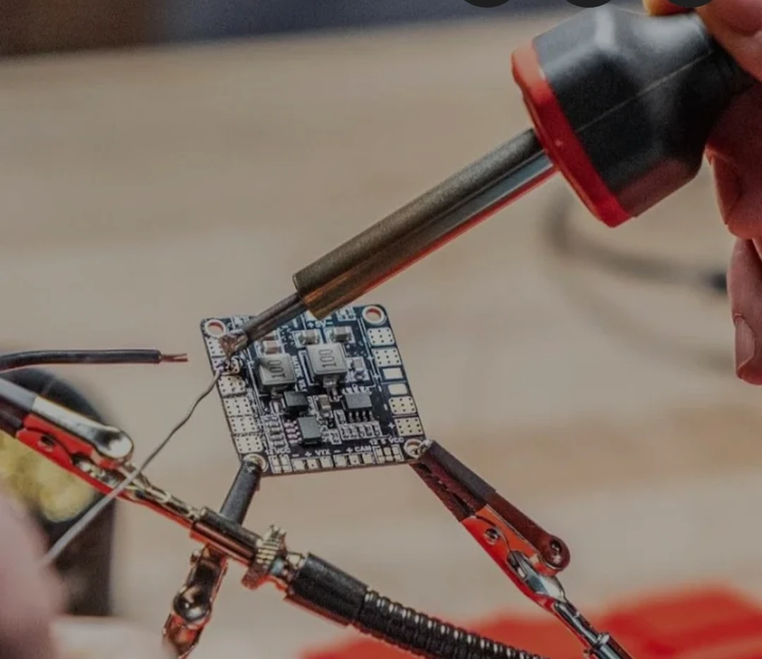 Weller Soldering Station with Adjustable Temperature - photo 2