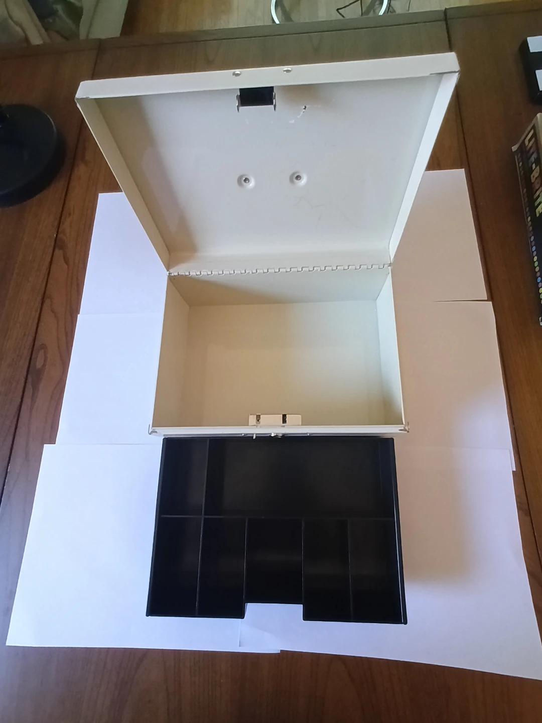 Cash box - photo 3