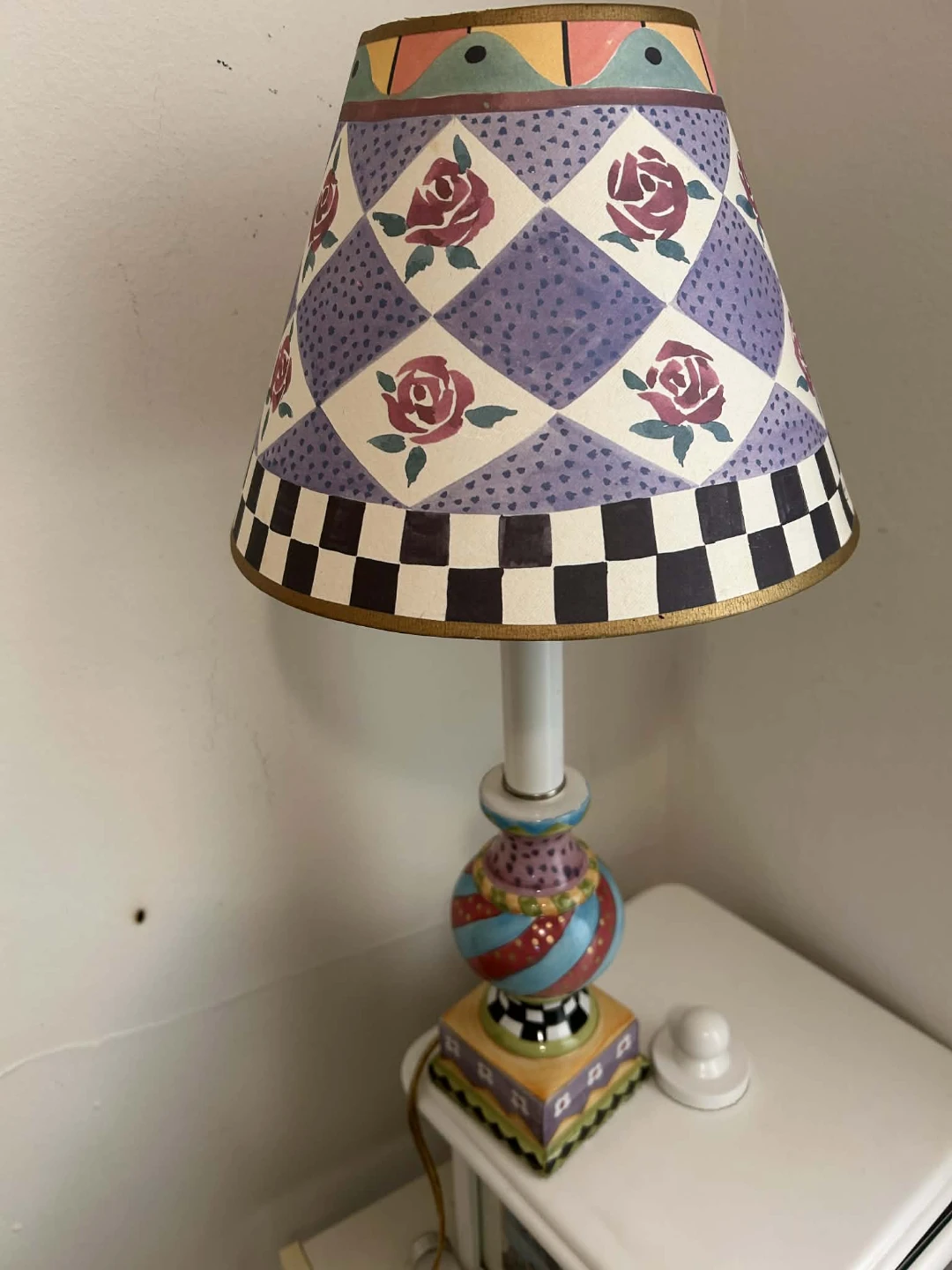 Whimsical Rose Pattern Table Lamp