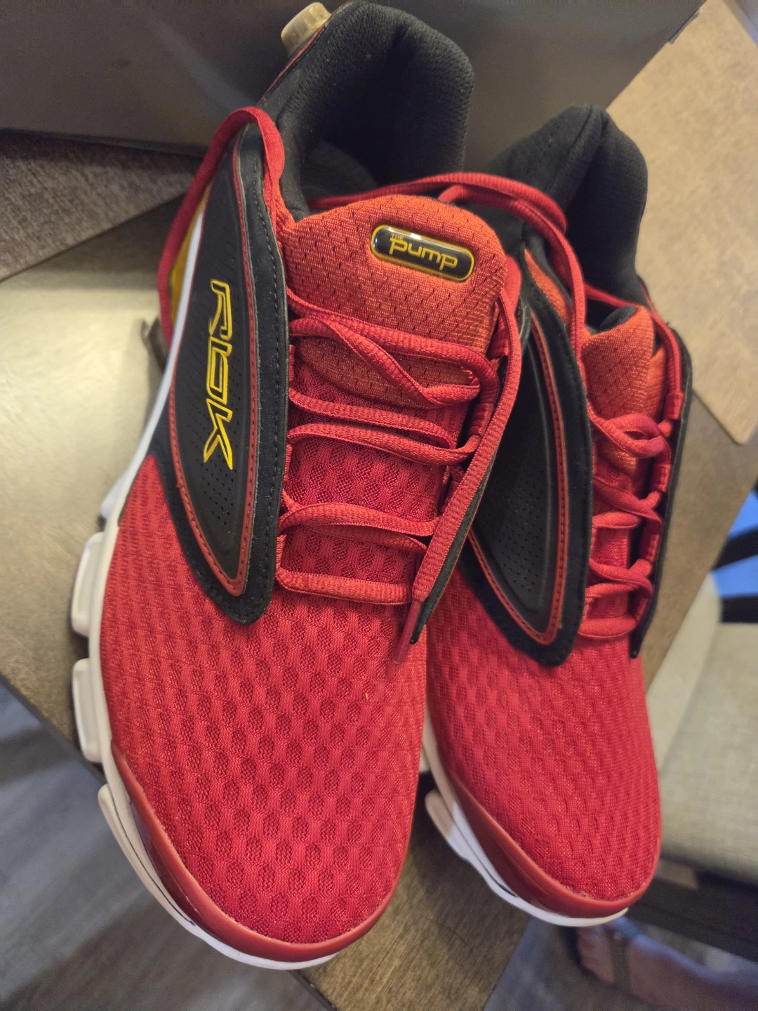 Reebok The Pump Causeway Running Men's Shoes Size 12