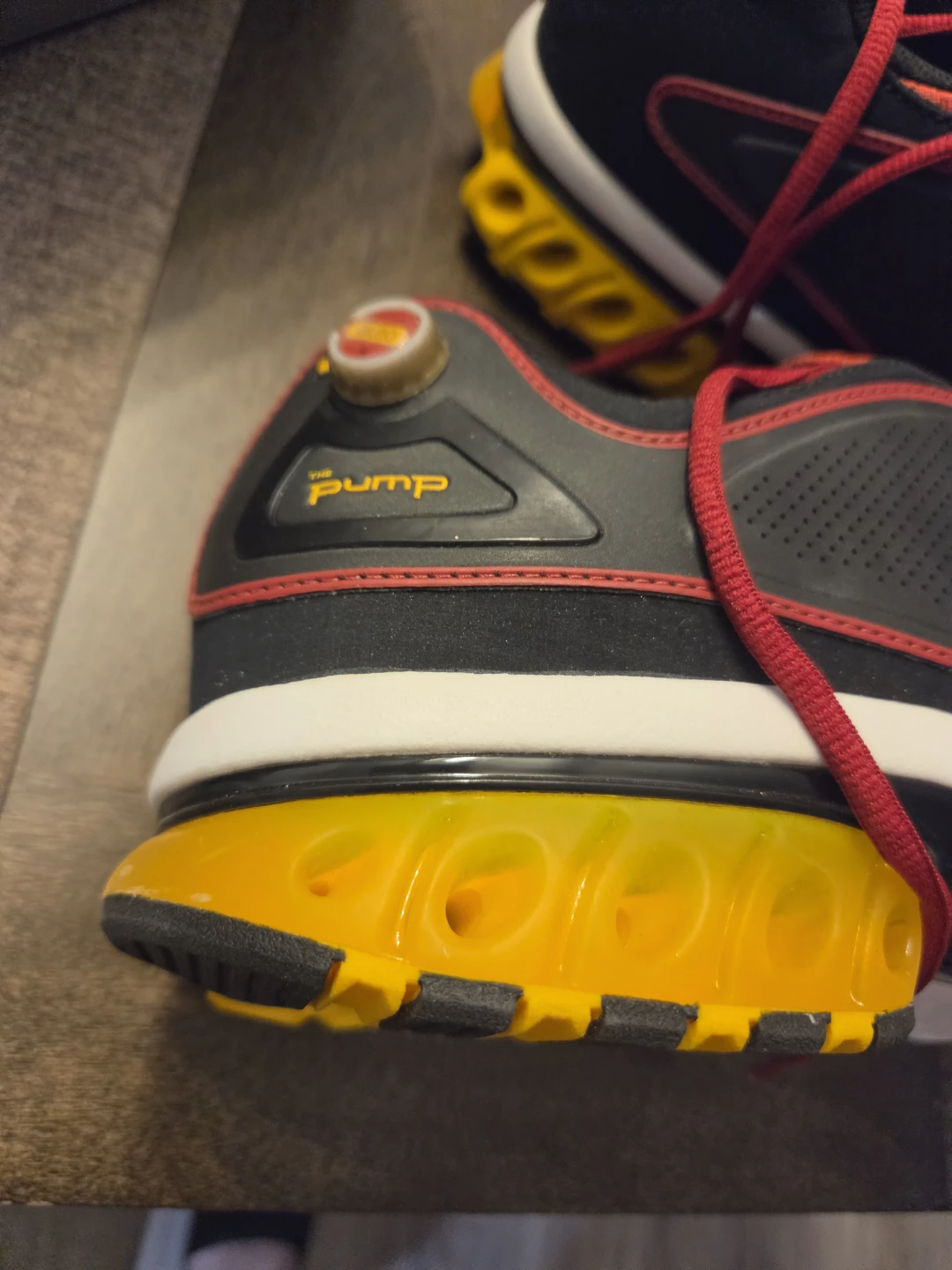 Reebok The Pump Causeway Running Men's Shoes Size 12 - photo 3