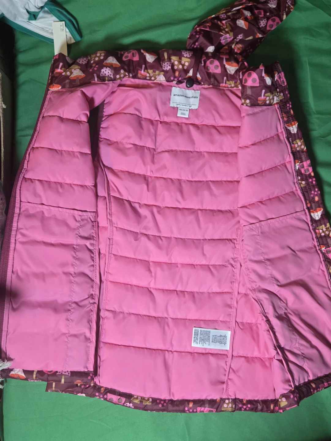 Amazon Essentials Puffer Vest Kids XX-Large - photo 5