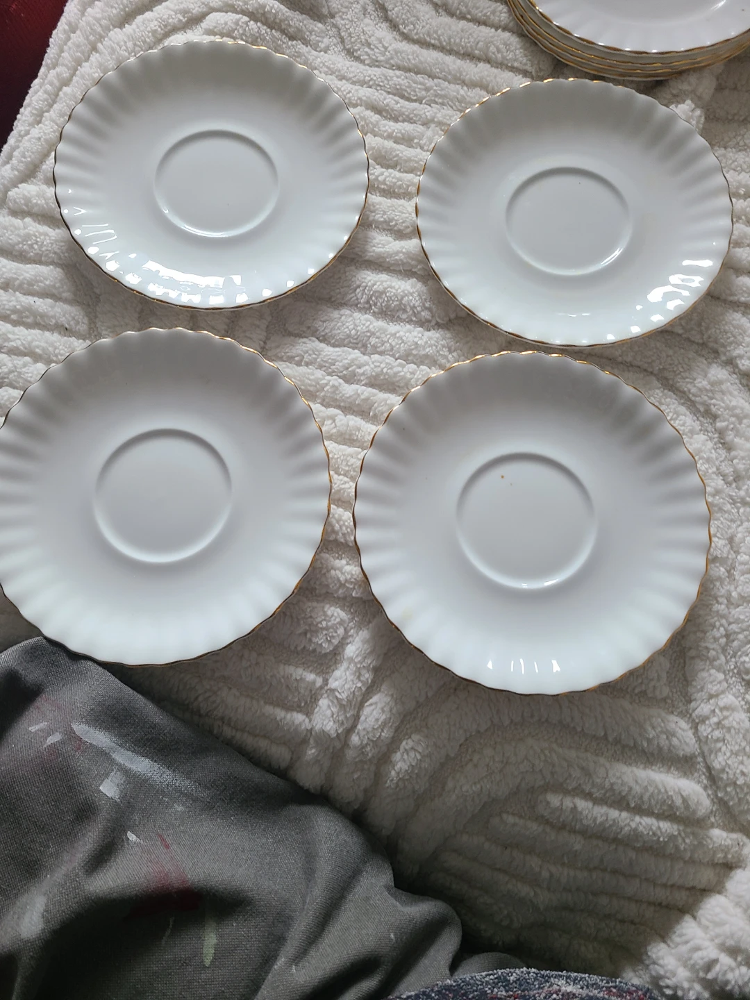 Royal Albert "Val D'Or" Saucers - Set of 4🌱