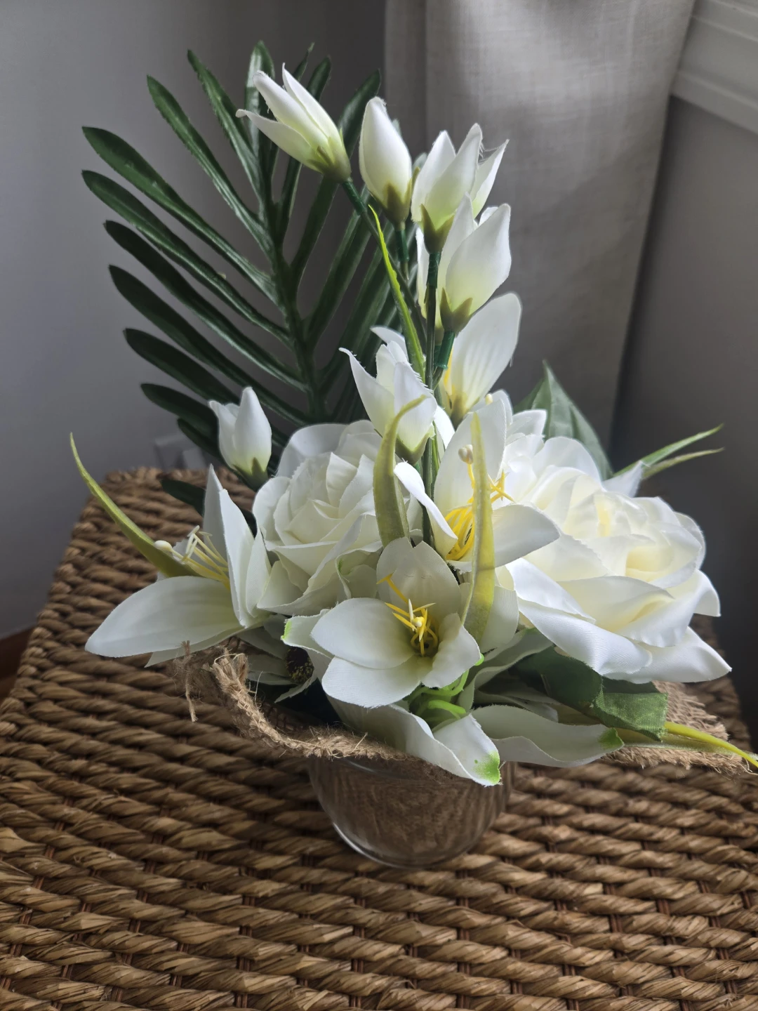 White Artificial Flower Arrangement in Glass Vase - photo 3