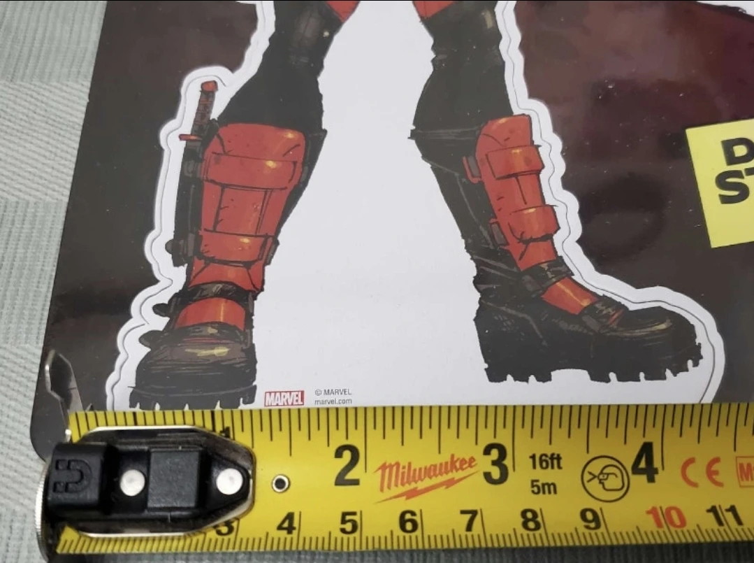 new marvel comics Deadpool desktop standee - photo 3