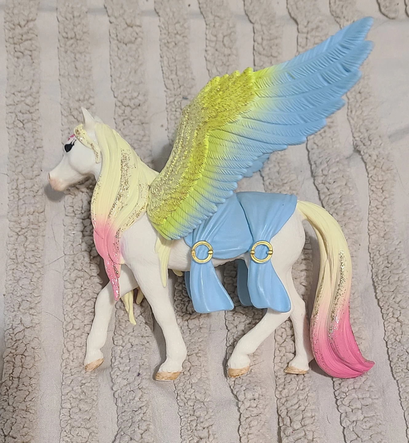 Schleich Bayala Surah Pegasus Horse only Fantasy, Glitter - photo 2