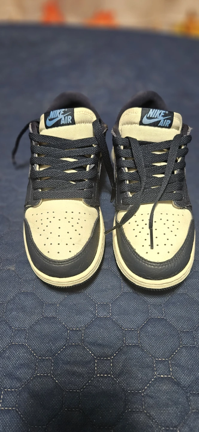 Nike Air Jordan 1 Low "University Blue"