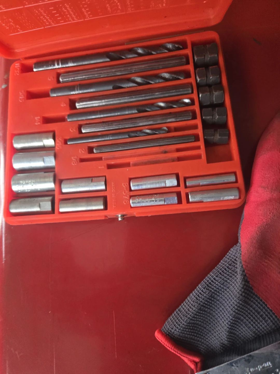 Snapon bolt extractor set