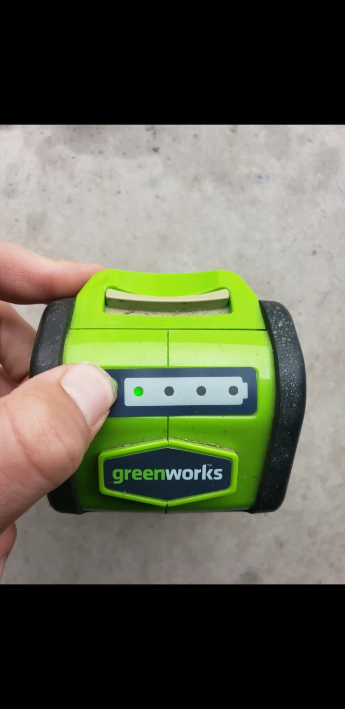 Greenworks 40V Lithium-Ion Battery - photo 2