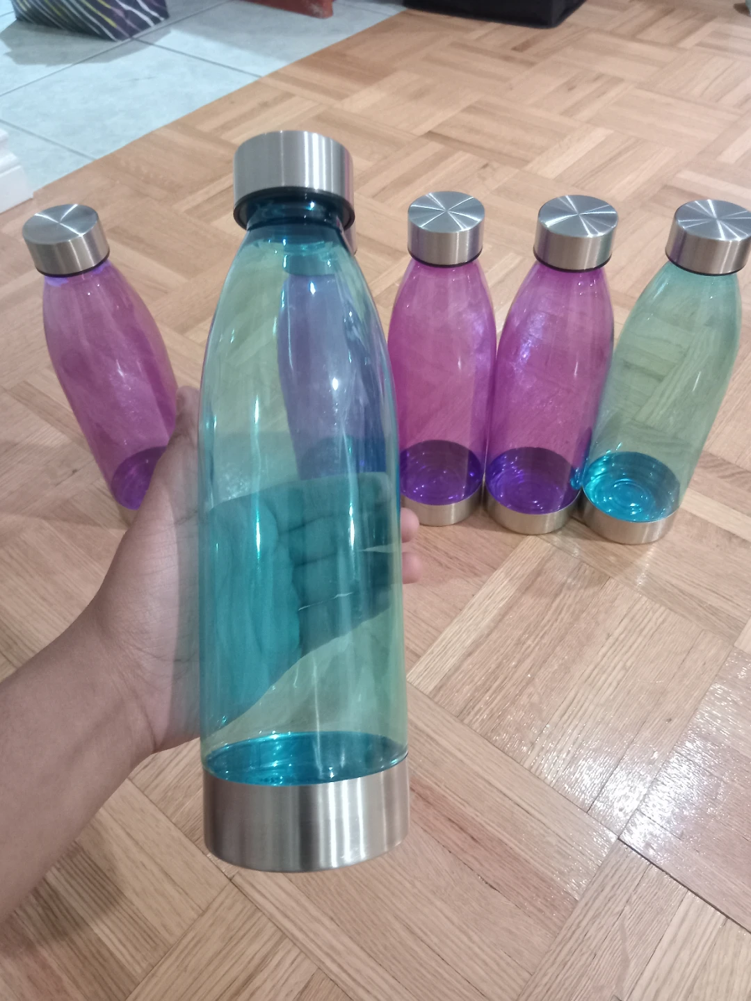 Set of 6 Plastic Water Bottles - photo 2
