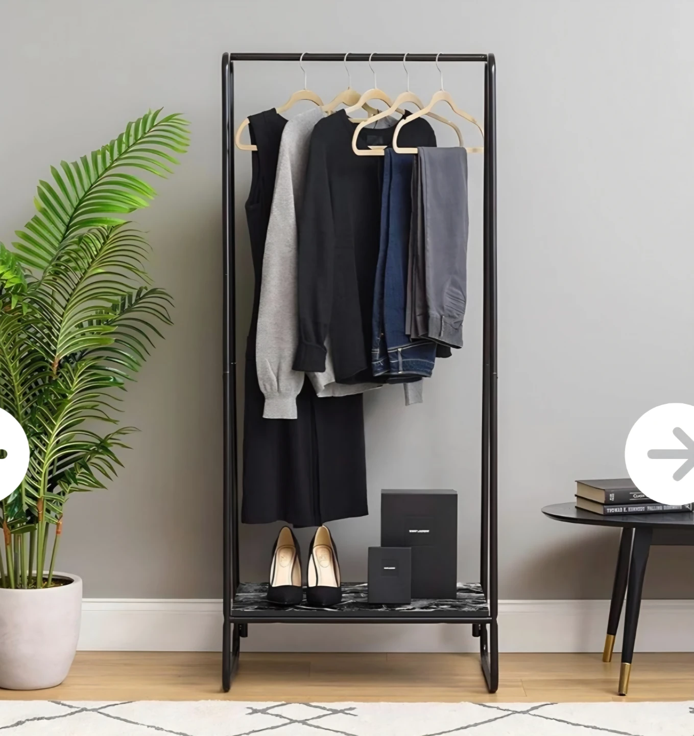 Clothing rack (New in box)