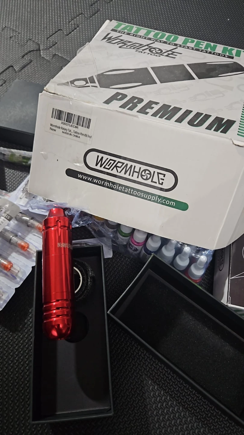 Wormhole Red Tattoo Pen Kit with Cartridge Needles and Ink - photo 2