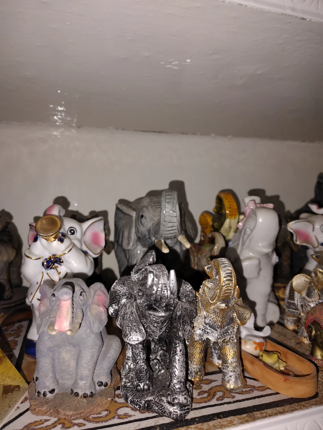 Collection of Decorative Elephant Figurines - photo 2