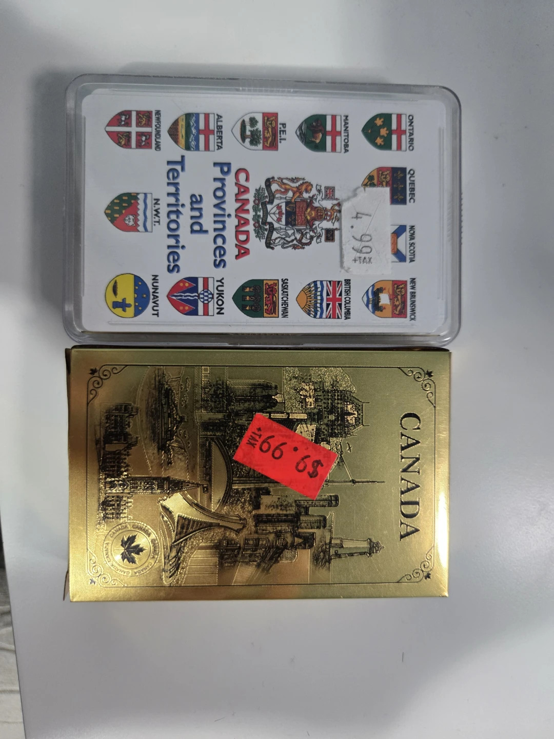 Canada Souvenir Playing Cards - Gold & Provinces/Territories