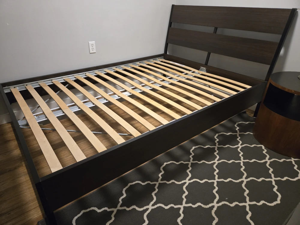 Full / Double Bed Frame with Slats
