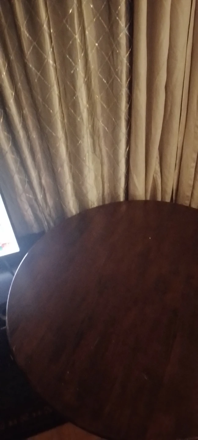 Round Wooden Dining Table - photo 4