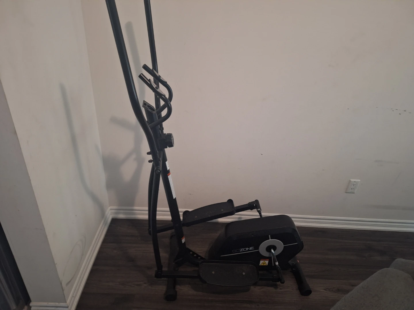 ProForm Elliptical Trainer - photo 2