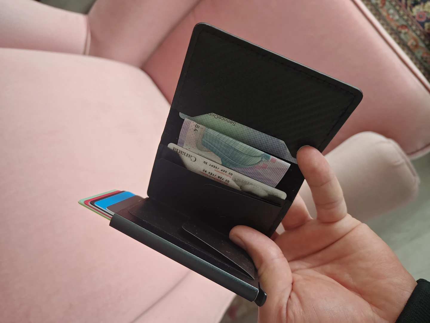 Black Automatic Card Holder Wallet - photo 2