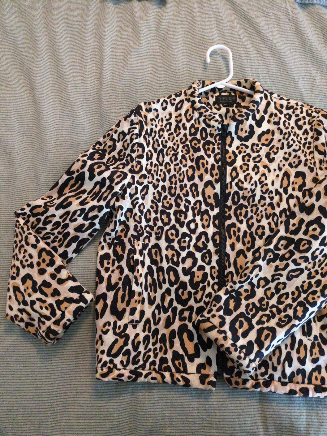 Topshop Leopard Print Bomber Jacket (size US4) - photo 2